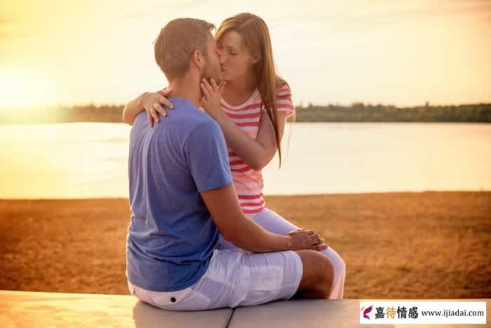 妻子原谅了丈夫的婚外情，应该怎么与丈夫相处才能释怀？_嘉待情感