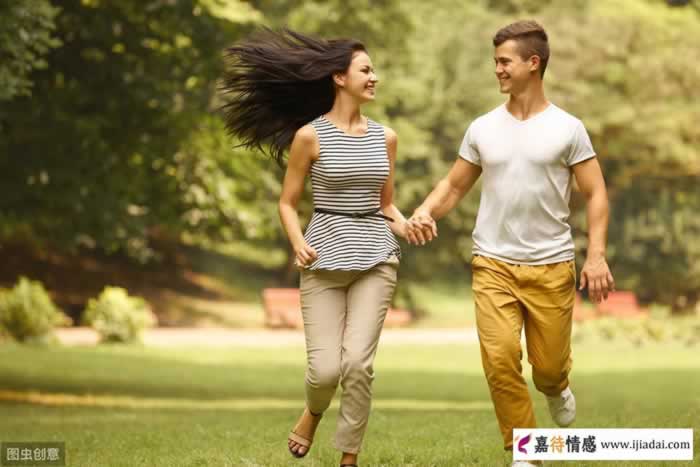 和异性知己发生了联系女人比较好的处理方式，莫过于这三种_嘉待情感