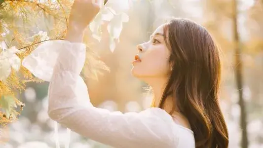 男友分手后立马有新欢，他们会不会长久？他会想起前任吗？_嘉待情感