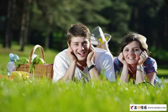 养一个情人要多少钱？算过这个账后还敢出轨吗？_嘉待情感