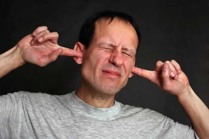 分手后想要挽回男朋友，令男人反感的女人有哪些？_嘉待情感