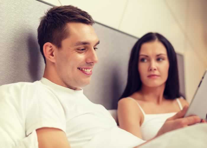 挽回男朋友的误区，分手后要注意不要踩进去_嘉待情感