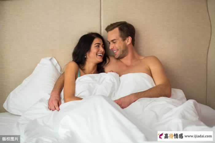 抓住中年女人这3个弱点，哪怕她再怎么冷漠也会爱上你_嘉待情感