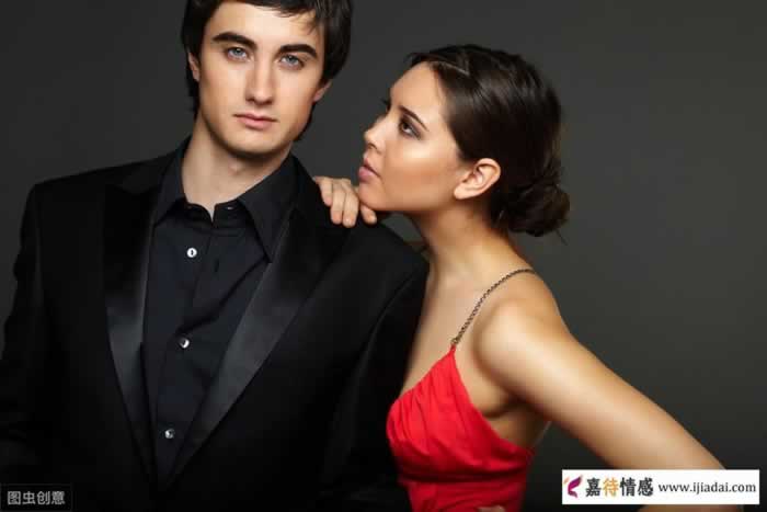 女人的心里可能会装着两个，甚至是两个以上的男人吗？_嘉待情感