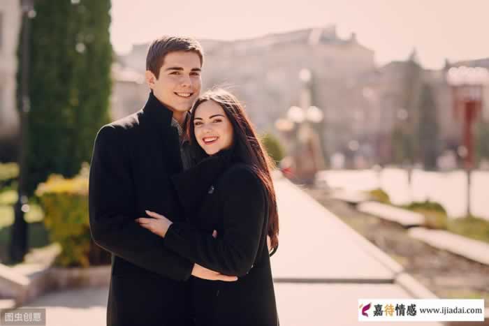 女人的心里可能会装着两个，甚至是两个以上的男人吗？_嘉待情感