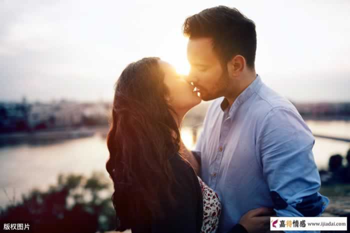 人和人之间的暧昧，是不是就是喜欢？_嘉待情感