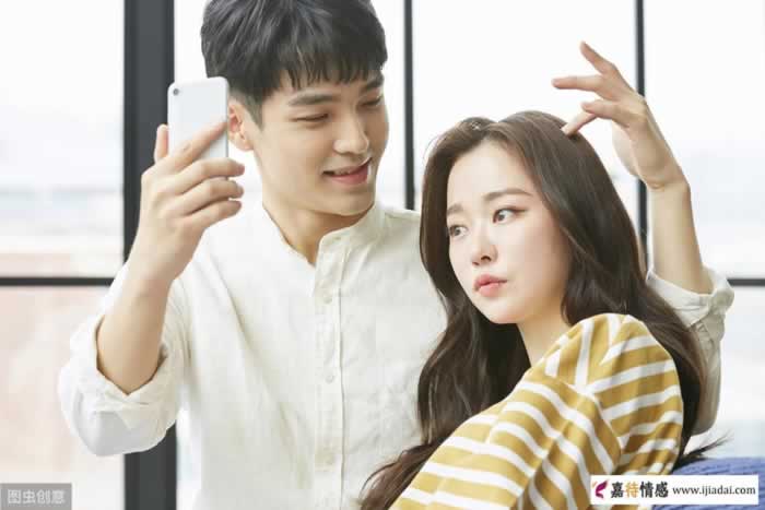 中年男人这些下意识的行为多数容易使中年女人动心，男人了解下_嘉待情感