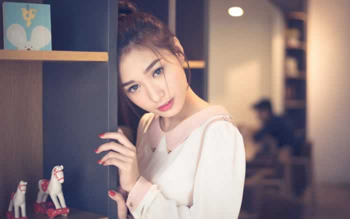 男人为什么都会，喜欢比自己年龄大的女人？_嘉待情感